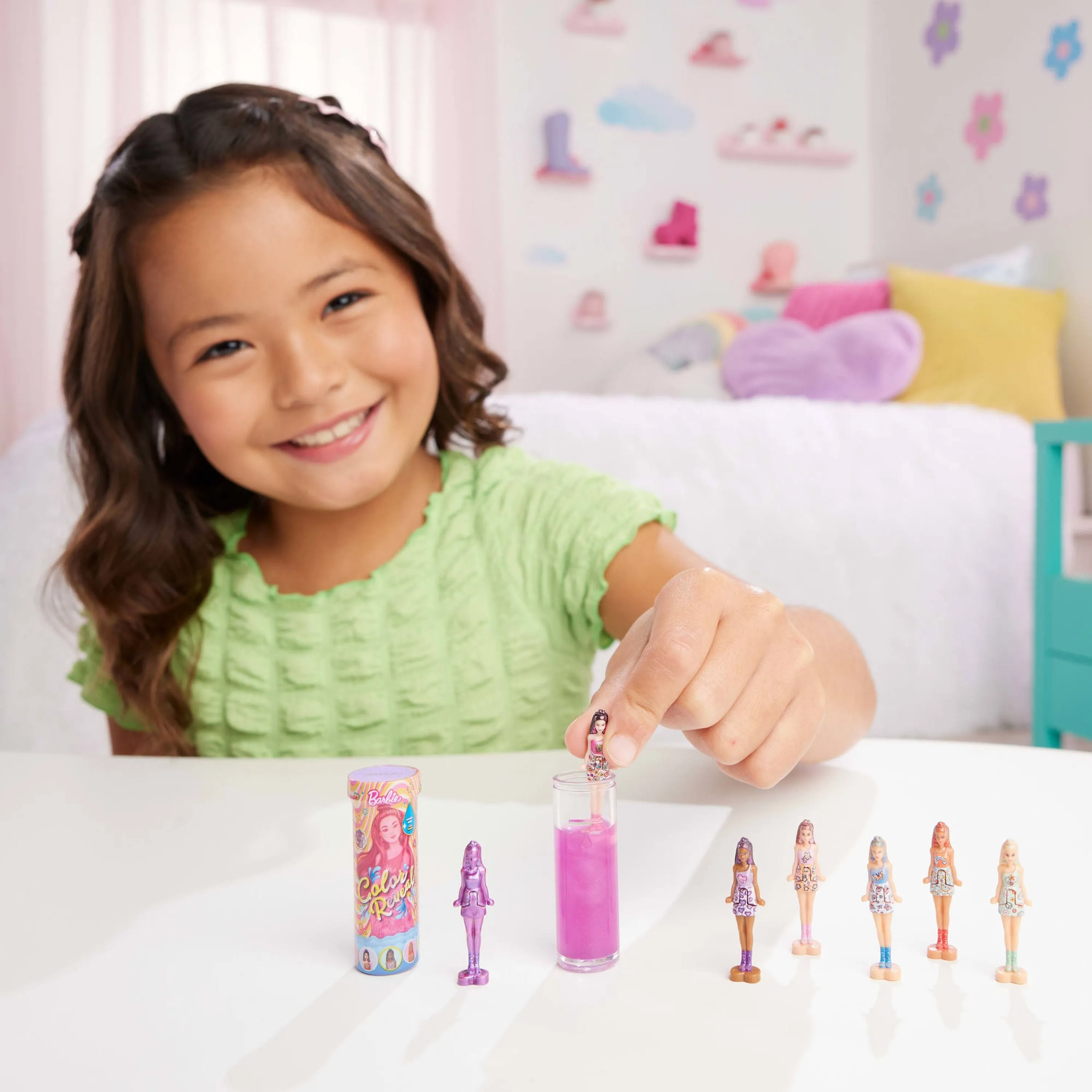 Barbie Mini BarbieLand Colour Reveal