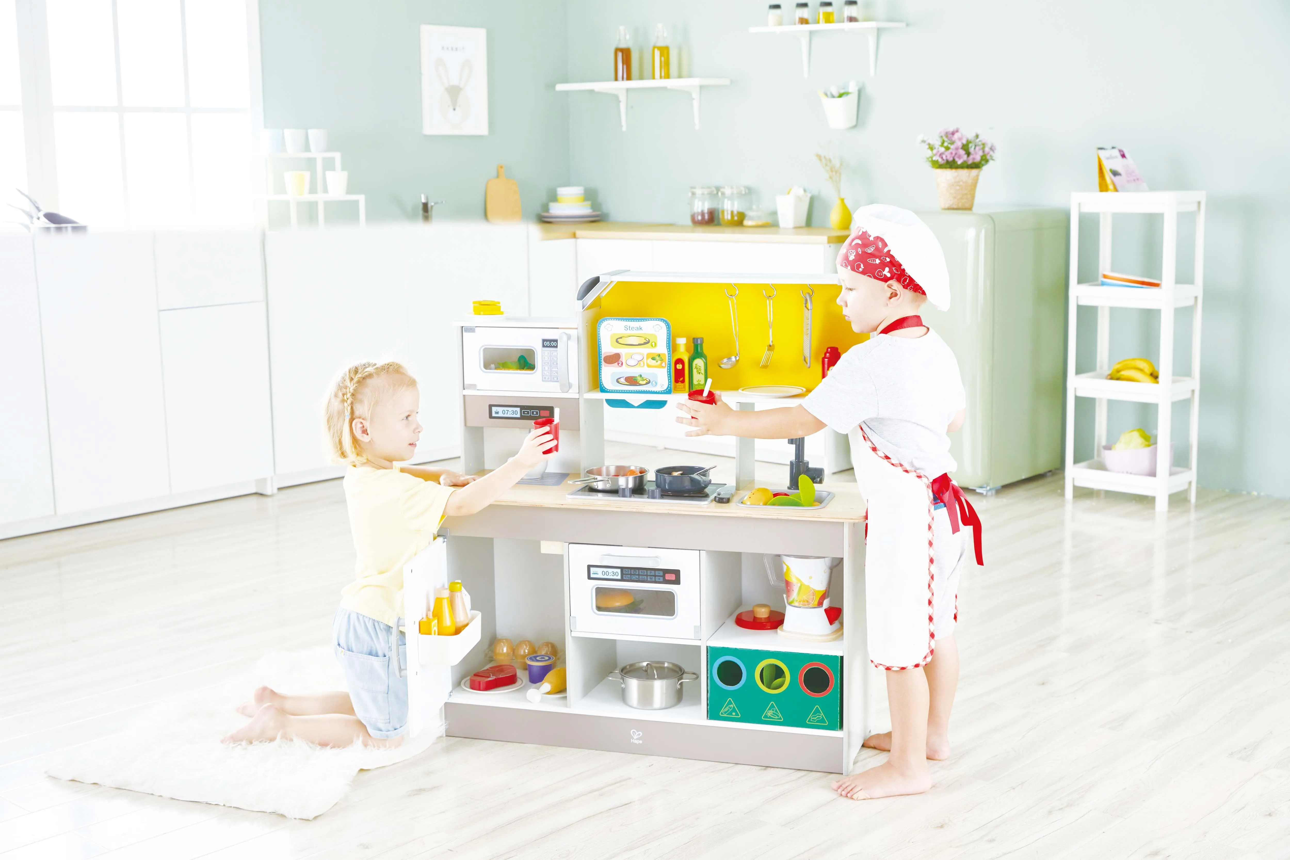 Hape Deluxe Kitchen Playset With Fan Fryer