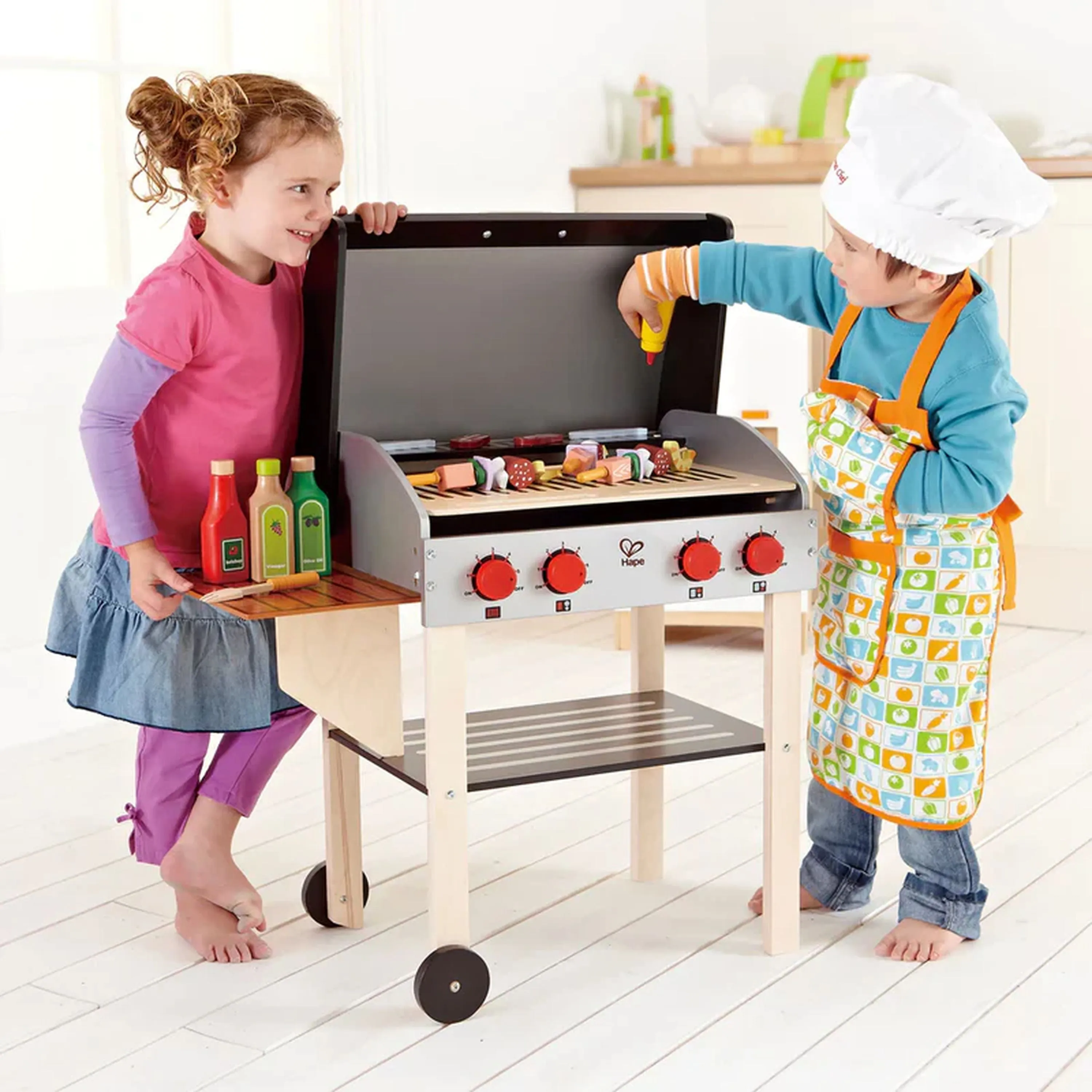 Hape Gourmet Grill With Food