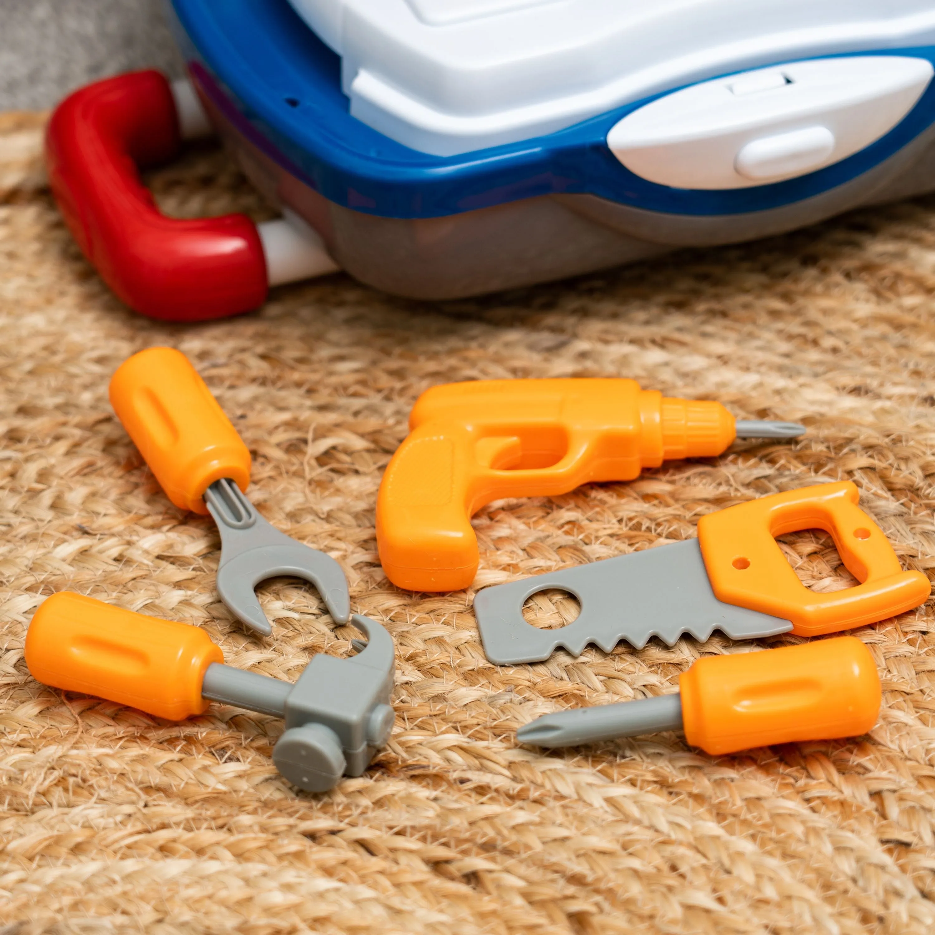 Little Workshop Wheelie Suitcase Kit