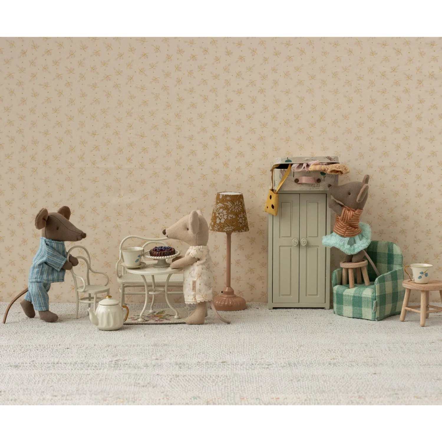 Maileg Café Set, Mouse, Small - Off White
