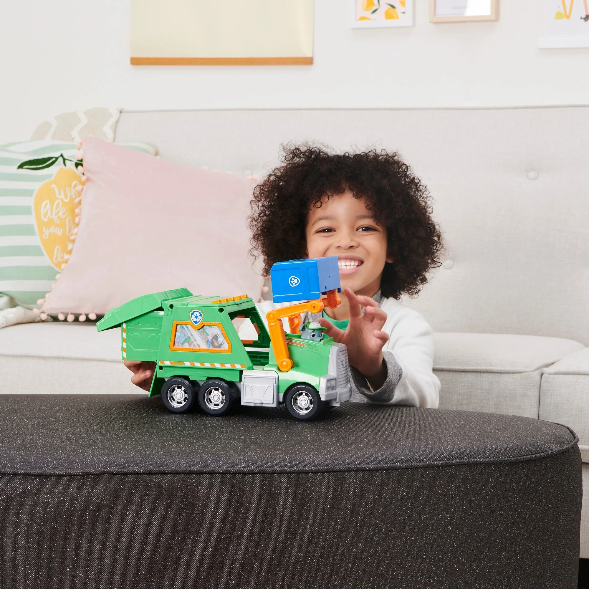 PAW Patrol Rocky Reuse It Truck