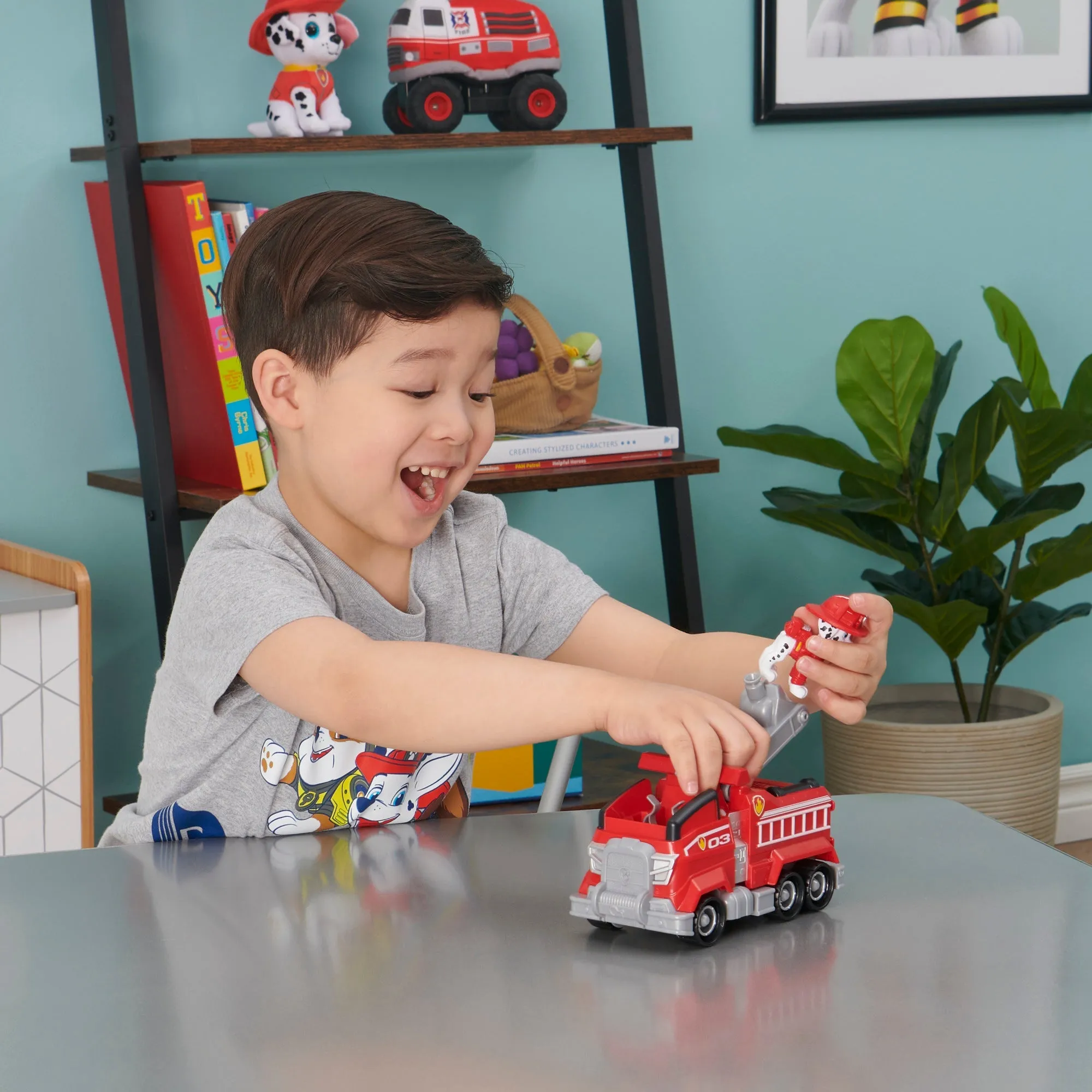 PAW Patrol The Movie Themed Vehicle Marshall Deluxe Vehicle