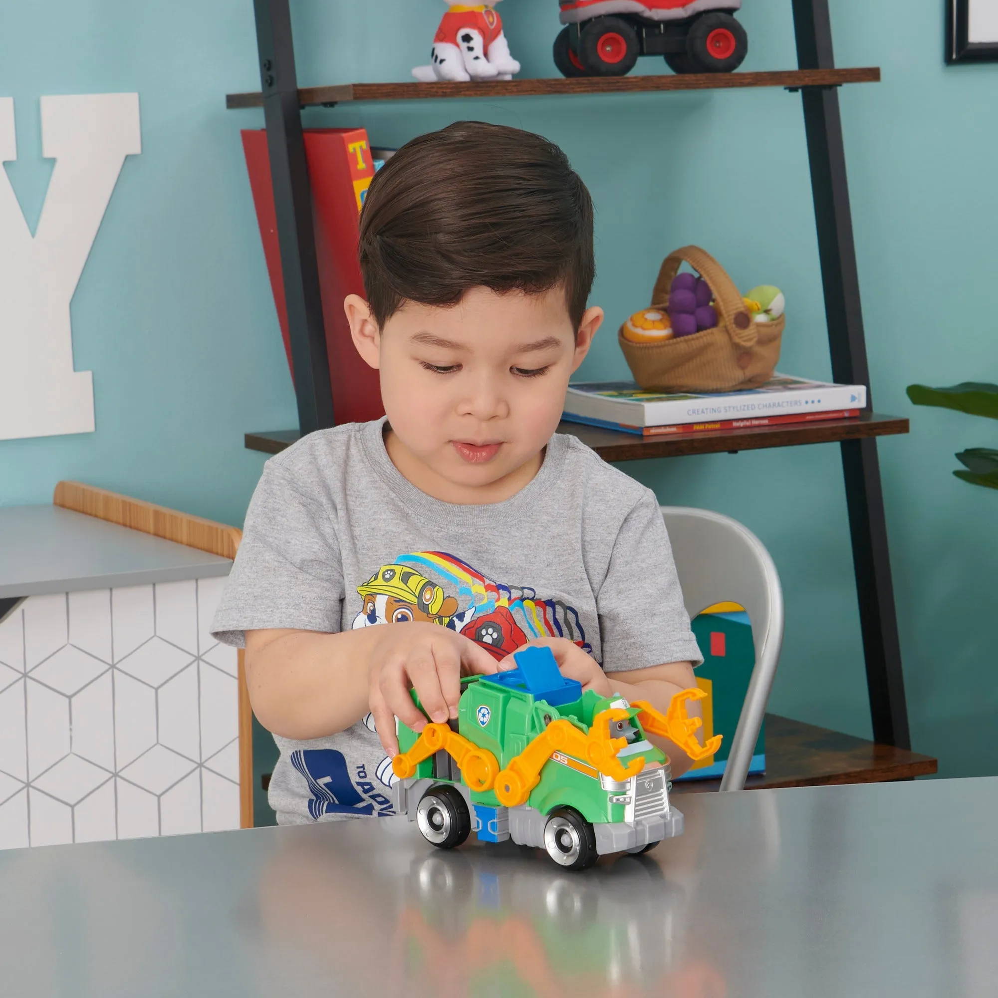 PAW Patrol The Movie Themed Vehicle Rocky Deluxe Vehicle