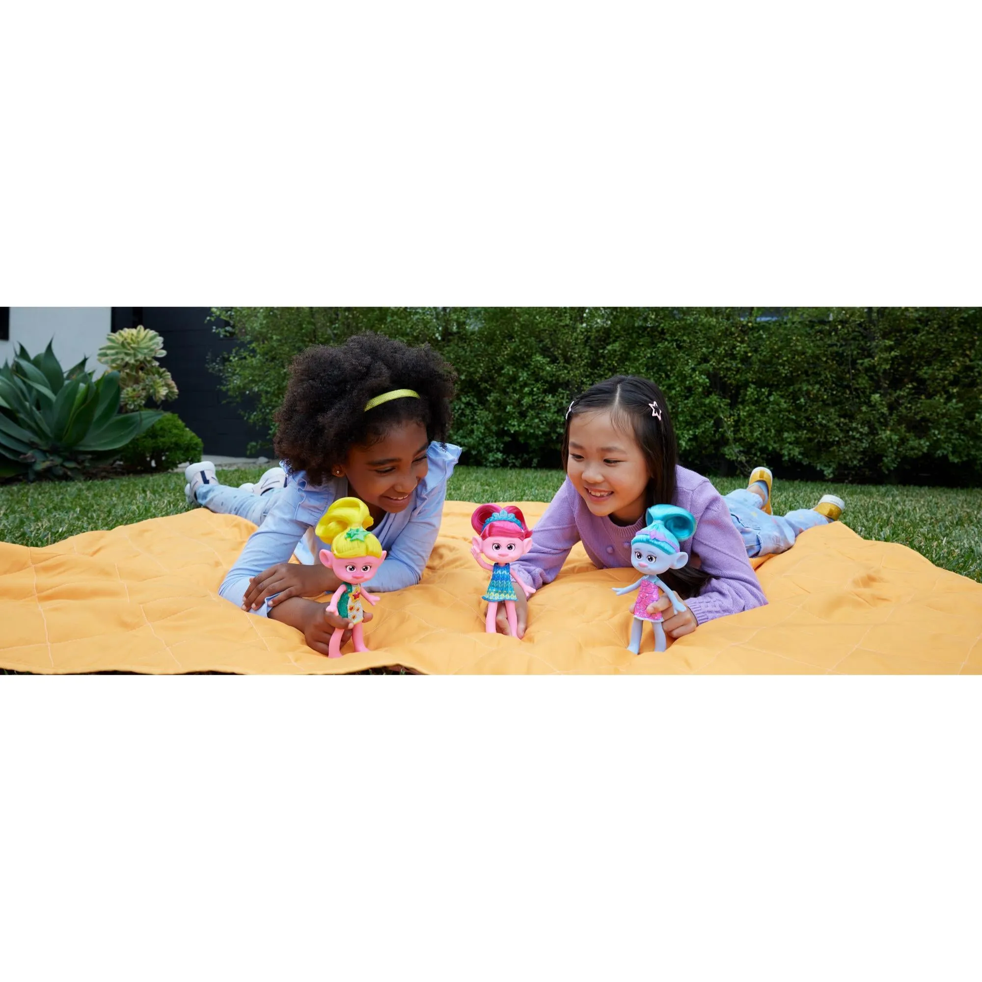 Trolls 3 Band Together Trendsettin Doll - Queen Poppy